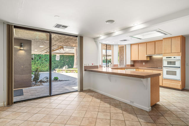 33 Colgate Drive, Rancho Mirage, CA 92270