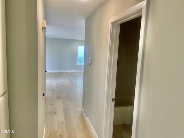 3077 Harbor Boulevard, Ventura CA: https://media.crmls.org/mediaz/929cb81c-8048-4ba4-bde6-436cfb17a4af.jpg
