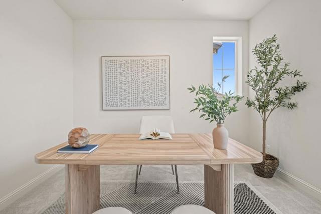 29732 Cantera Drive, Hayward CA: https://media.crmls.org/mediaz/929d0663-2199-436b-aeb0-8554b855c379.jpg