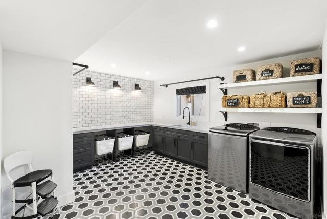 14224 Harrow Place, Poway CA: https://media.crmls.org/mediaz/929e6710-978a-4dc0-8c3a-b010d07b2596.jpg