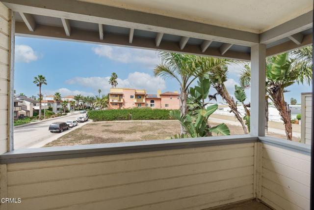 Detail Gallery Image 15 of 32 For 5227 Driftwood St, Oxnard,  CA 93035 - 3 Beds | 2/1 Baths