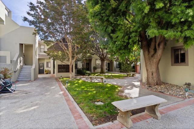 225 E Santa Inez Avenue, San Mateo CA: https://media.crmls.org/mediaz/929f1b8a-0aa2-4692-aaf8-482eff4327f8.jpg