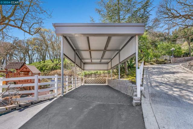 Image 41 of 60 For 1980 Curry Canyon Rd