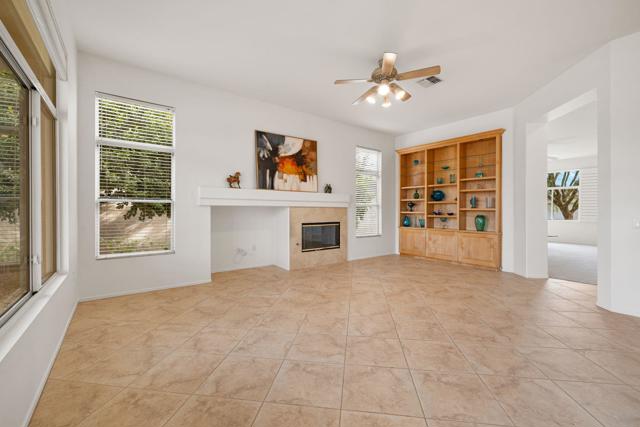 78252 Kensington Avenue, Palm Desert CA: https://media.crmls.org/mediaz/929feca6-9275-4b17-8cb0-7c327849107d.jpg