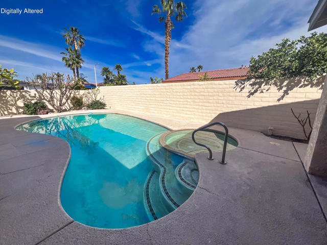 76901 Kentucky Avenue, Palm Desert, CA 92211