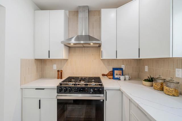 452 Irvington Street, Daly City CA: https://media.crmls.org/mediaz/92a056d5-deb9-4634-9431-1521e7daadcf.jpg