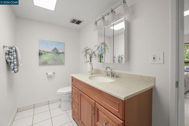 1525 Canyonwood Ct, Walnut Creek CA: https://media.crmls.org/mediaz/92a06464-28d1-401d-b1e2-f0f1ee4ad829.jpg