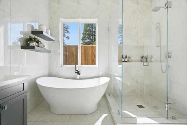 Image 27 of 50 For 19110 Dagmar Drive