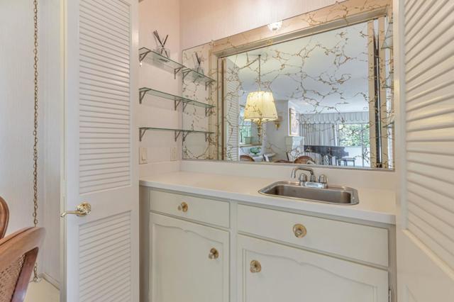 59 Skyline Crest Dr, Monterey CA: https://media.crmls.org/mediaz/92a12299-4341-428a-8e8d-f726fac51e5b.jpg