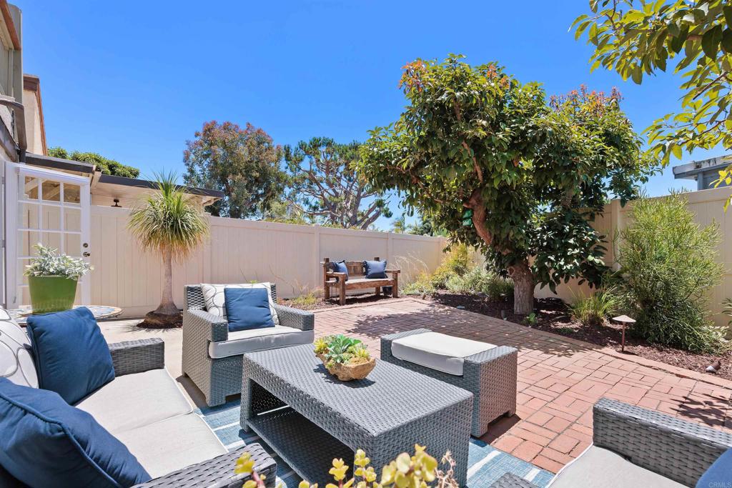 206 Calle De Madera - photo 18