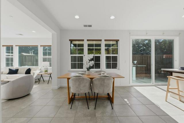 1512 Hayden Street, Hayward CA: https://media.crmls.org/mediaz/92a51f05-61e6-45e7-993e-0e7e8a859355.jpg