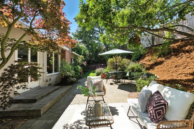 1884 Randall Road, San Mateo CA: https://media.crmls.org/mediaz/92a53a69-95d5-4ba8-a9ca-9b659c281467.jpg