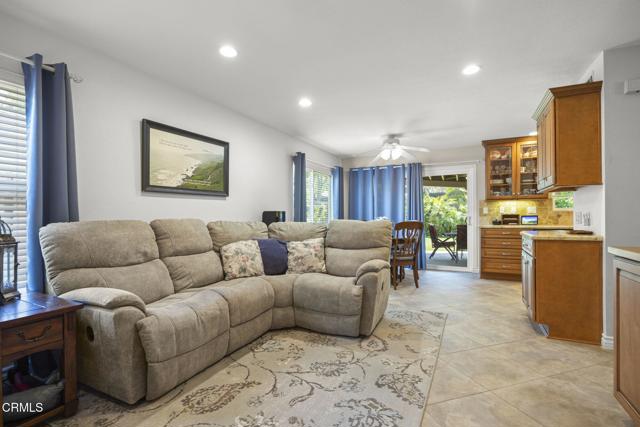 5084 Via Calderon, Camarillo CA: https://media.crmls.org/mediaz/92a5df40-89a9-4e04-ad5e-ffb27a118aca.jpg