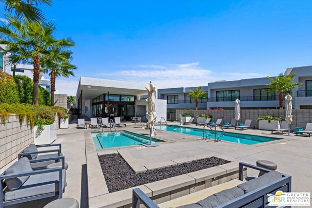 906 Cameron Center Drive, Palm Springs, CA 92264
