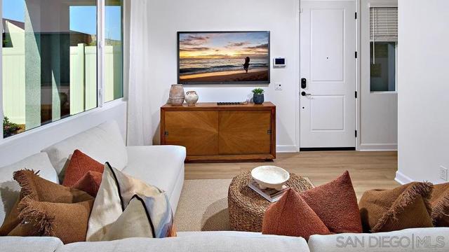 1059 Spike Street, Chula Vista CA: https://media.crmls.org/mediaz/92a6788a-f452-4ac7-91f0-692b2fd23b14.jpg