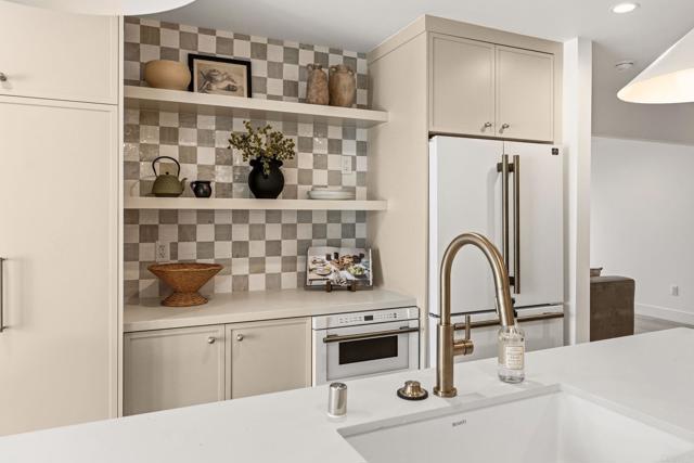 Image 16 of 46 For 3740 Grecourt Way