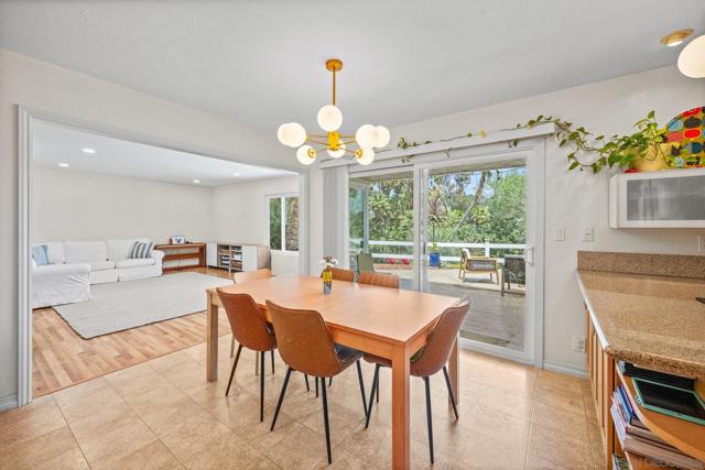 11461 Fuerte Farms Rd, El Cajon CA: https://media.crmls.org/mediaz/92a6a8d9-dc5e-4242-823f-9ea95724df8c.jpg