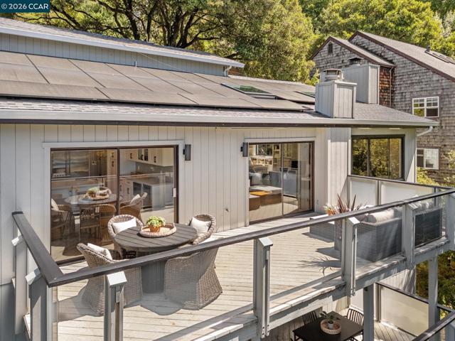 Image 26 of 49 For 1227 Alvarado Road