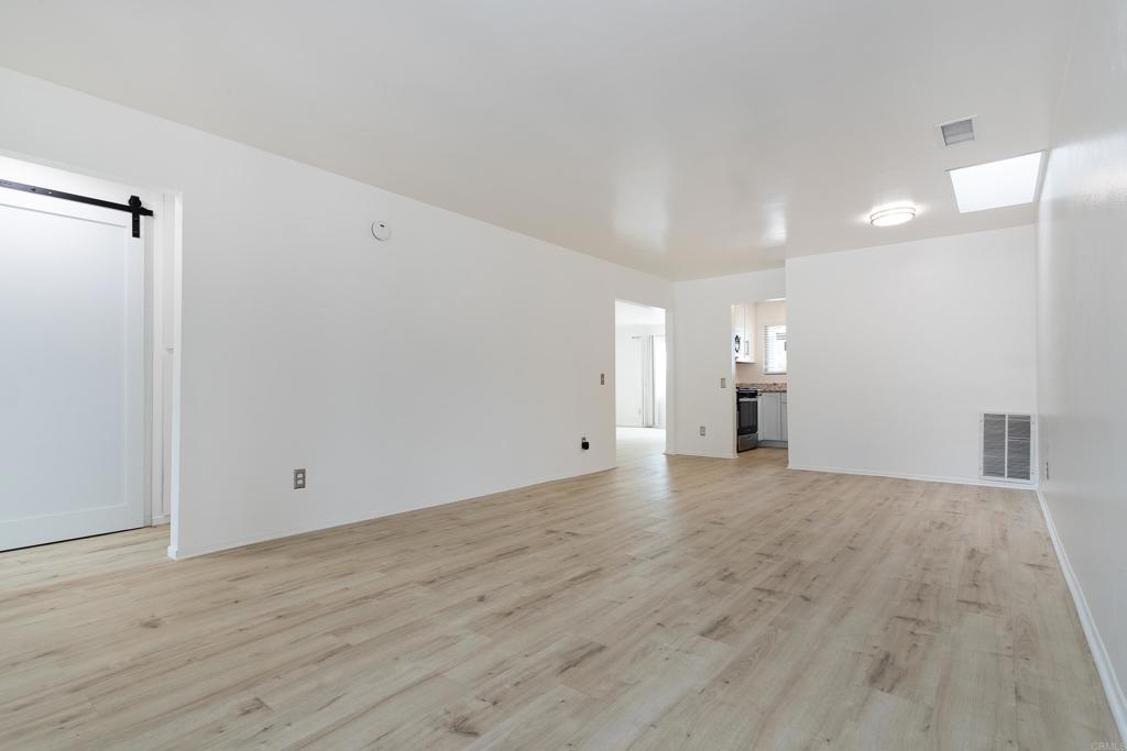 1540 Highridge - photo 5