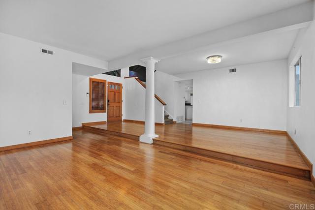Detail Gallery Image 9 of 47 For 1184 Sidonia Ct, Encinitas,  CA 92024 - 5 Beds | 2/1 Baths
