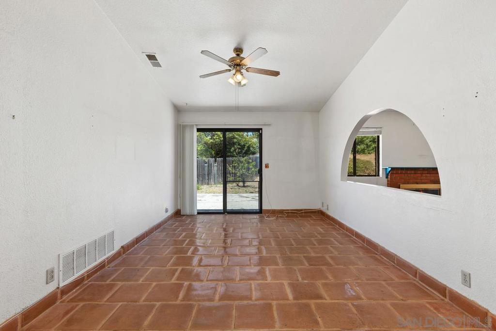2922 Alamitos - photo 9
