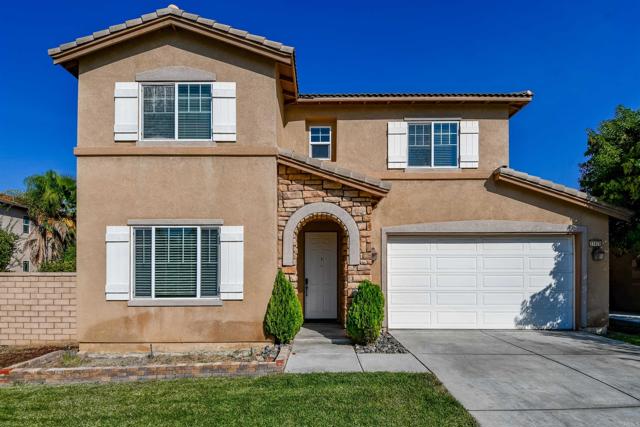 Detail Gallery Image 2 of 25 For 31478 Daybreak Ct, Menifee,  CA 92584 - 3 Beds | 2/1 Baths