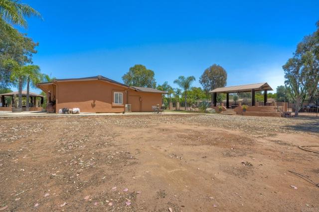 Home for Sale in Valley Center