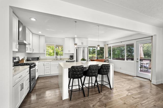9430 Tropico Dr, La Mesa CA: https://media.crmls.org/mediaz/92ab11a1-3d01-4413-aae6-a5c9a9efb5b0.jpg