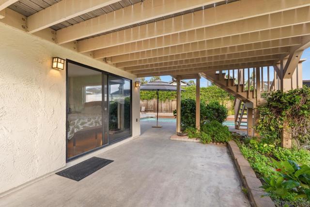 1745 Tamarack Ave, Carlsbad CA: https://media.crmls.org/mediaz/92ab8feb-843a-4489-b078-40264b9fa5cf.jpg