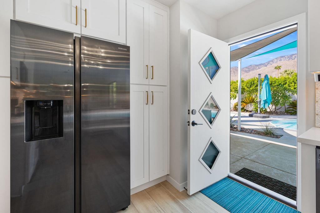 MLS #219137043DA image #10