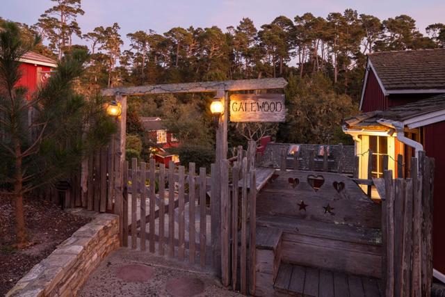 0 Crespi 2 NE of Flanders Way, Carmel CA: https://media.crmls.org/mediaz/92addab6-380b-48c7-afb3-0256a72f8557.jpg