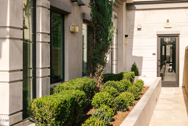 Detail Gallery Image 15 of 46 For 124 W Colorado St #404,  Glendale,  CA 91204 - 2 Beds | 2 Baths