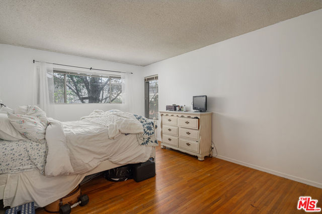 2 Bed Home for Sale in Los Angeles, California