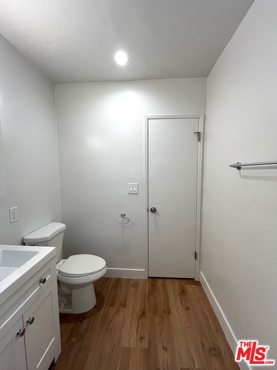 11680 W OHIO Avenue, Los Angeles CA: https://media.crmls.org/mediaz/92af82ac-29b7-4bfb-9f6c-94a811ff1747.jpg