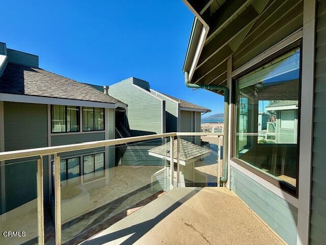 Detail Gallery Image 10 of 30 For 2330 Zephyr Ct #205,  Ventura,  CA 93001 - 3 Beds | 2 Baths