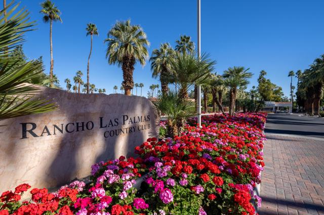 25 Juan Carlos Drive, Rancho Mirage CA: https://media.crmls.org/mediaz/92b1a897-7c0d-4463-b14b-931621e8be40.jpg