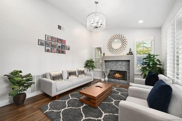 3140 Willow Creek Pl, Escondido CA: https://media.crmls.org/mediaz/92b1f7a8-5386-4ecf-92d1-a88d8ec88776.jpg