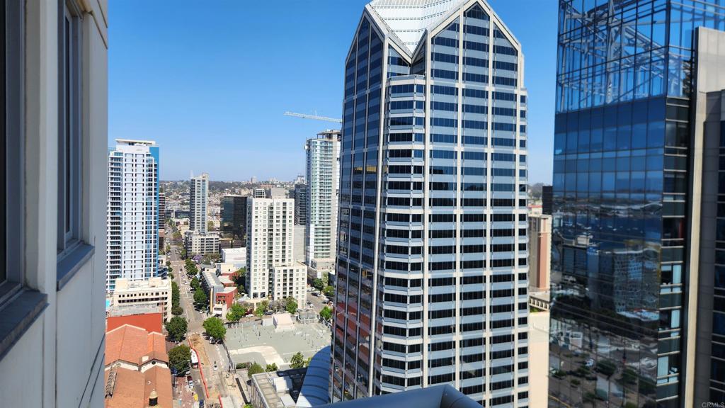 700 E Street - photo 7
