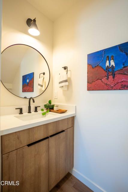 2222 1/4 Dorris Place, Los Angeles CA: https://media.crmls.org/mediaz/92b25886-c015-4e46-8bf3-ea01c0fe124f.jpg