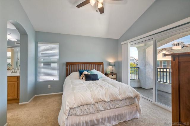 11898 Cypress Canyon Rd, San Diego CA: https://media.crmls.org/mediaz/92b2f301-740d-44f2-be55-003685fe94c2.jpg