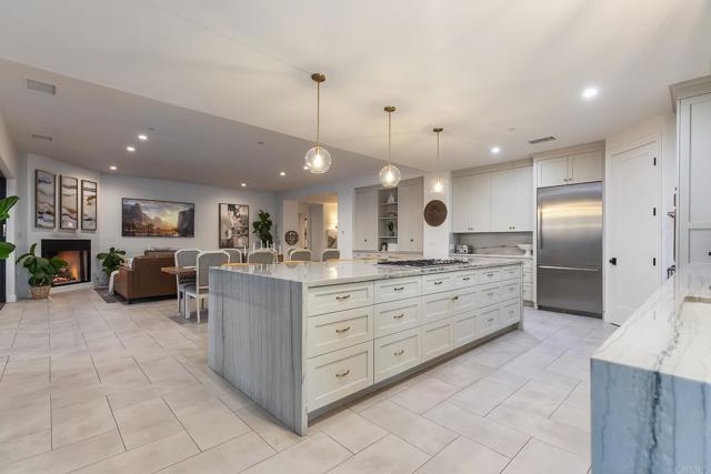 328 AMY WAY, Alpine CA: https://media.crmls.org/mediaz/92b307c8-b1b3-463b-9a20-8d04f90b5b26.jpg
