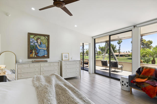 44970 Desert Horizons Drive, Indian Wells CA: https://media.crmls.org/mediaz/92b37581-03f0-4d34-af07-c8fd91466be4.jpg