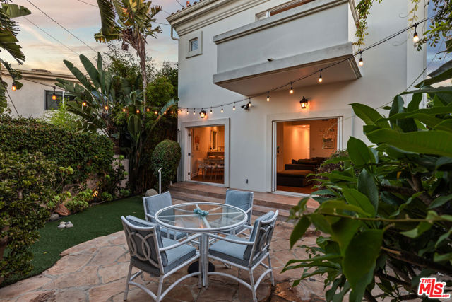 7354 Trask Avenue, Playa del Rey CA: https://media.crmls.org/mediaz/92b458c7-f0b1-4d67-87e0-2a7adbae3ec6.jpg