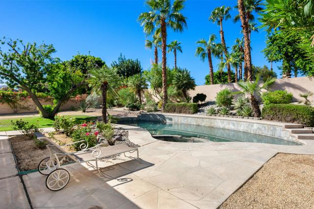 39041 Palace Drive, Palm Desert, CA 92211