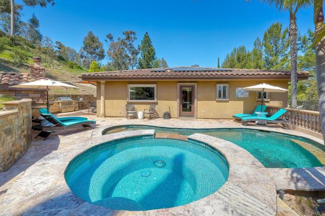 11558 Creek Road, Poway CA: https://media.crmls.org/mediaz/92b55d16-3a82-4312-bac1-4a1a50de1319.jpg