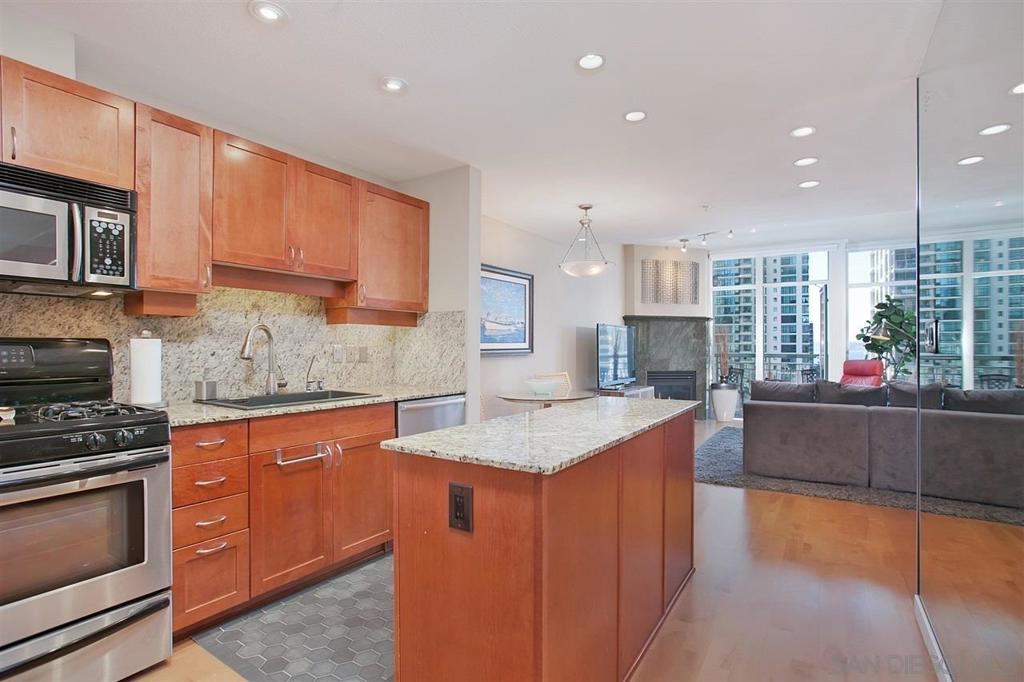 1240 India Street - photo 10