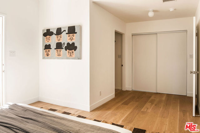 2300 Pisani Place, Venice CA: https://media.crmls.org/mediaz/92b5e960-ec3e-4e5e-a679-d2079a046f8e.jpg
