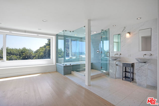 21350 Rambla Vista, Malibu, California 90265, 4 Bedrooms Bedrooms, ,4 BathroomsBathrooms,Single Family Residence,For Sale,Rambla,24385845