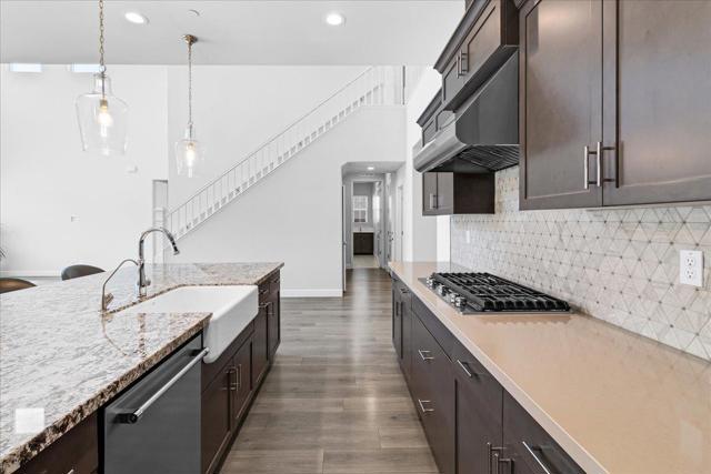 586 Braden Way, Marina CA: https://media.crmls.org/mediaz/92b78a66-c8f9-42c2-8b87-349b65e027ed.jpg