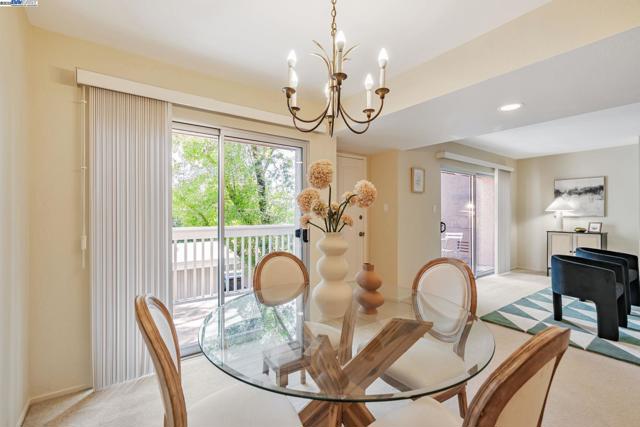 675 Sharon Park Dr, Menlo Park CA: https://media.crmls.org/mediaz/92b7c62c-52d1-4bc9-8677-7ecd7e36418c.jpg